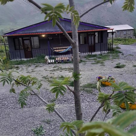 Nikolozi Hotel Kazbegi Exterior foto